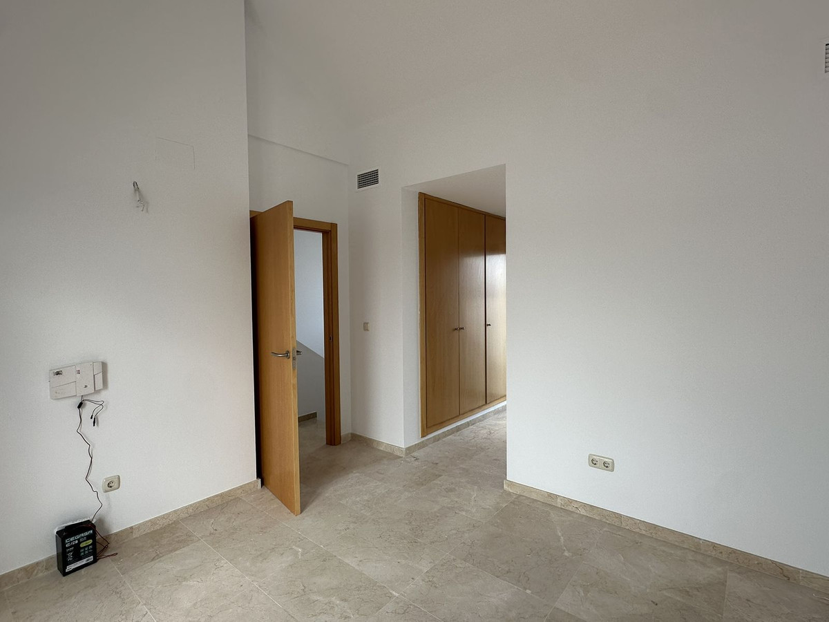 2 Bed Townhouse for sale in Doña Julia Costa Del Sol, Málaga, Spain
