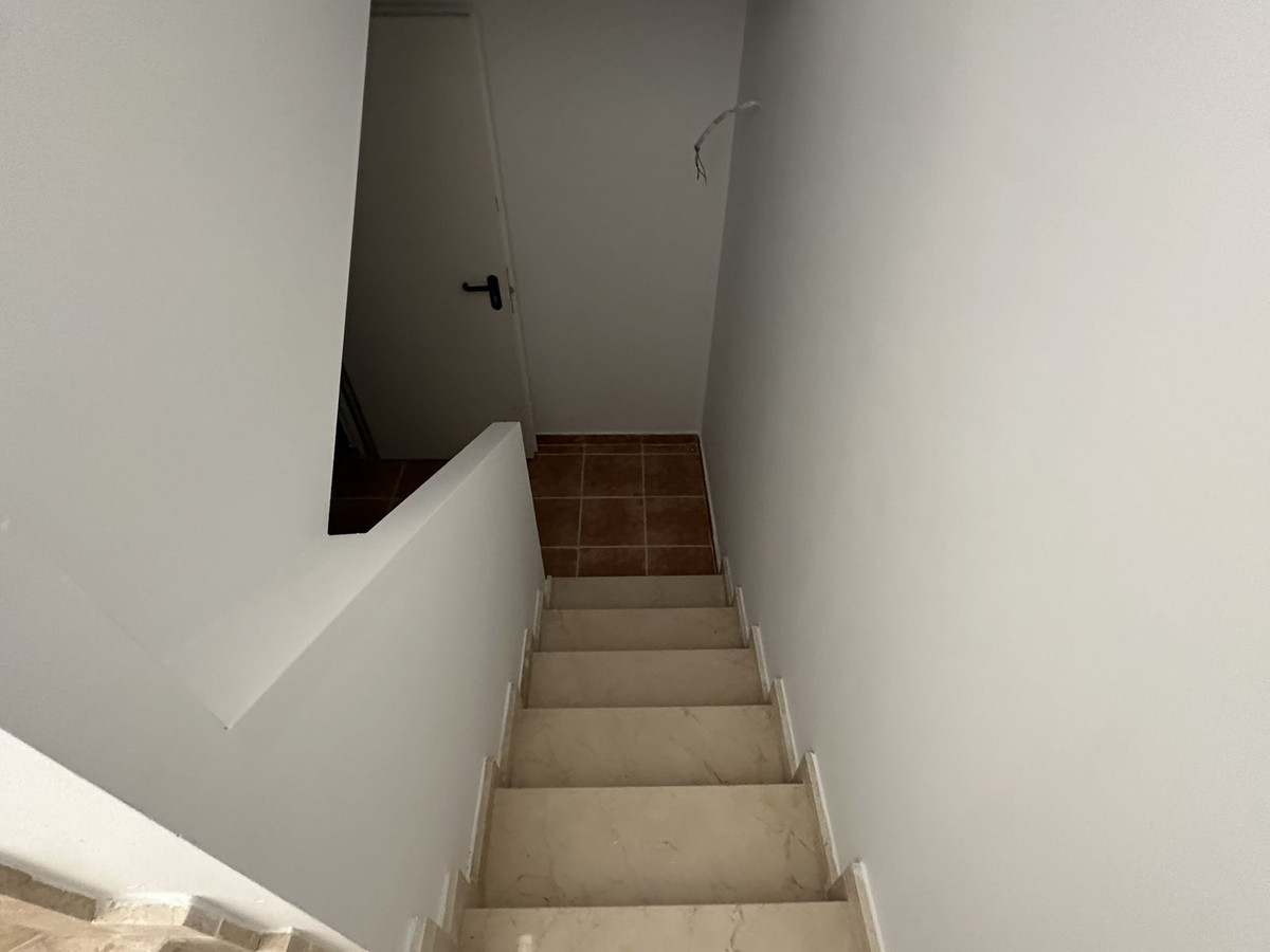 2 Bed Townhouse for sale in Doña Julia Costa Del Sol, Málaga, Spain