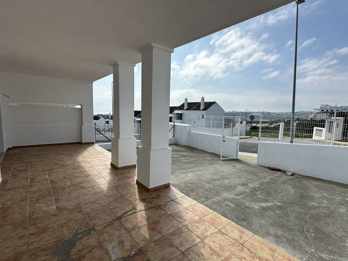 2 Bed Townhouse for sale in Doña Julia Costa Del Sol, Málaga, Spain