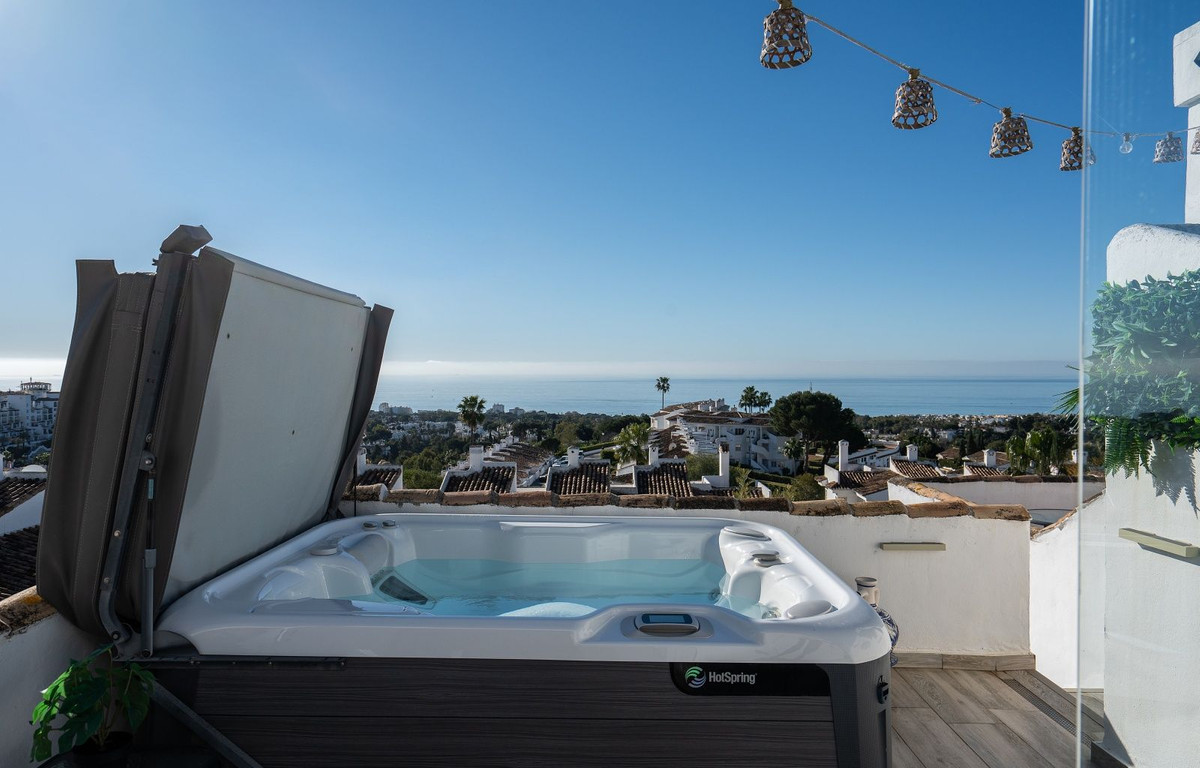 3 Bed Townhouse for sale in Calahonda Costa Del Sol, Málaga, Spain