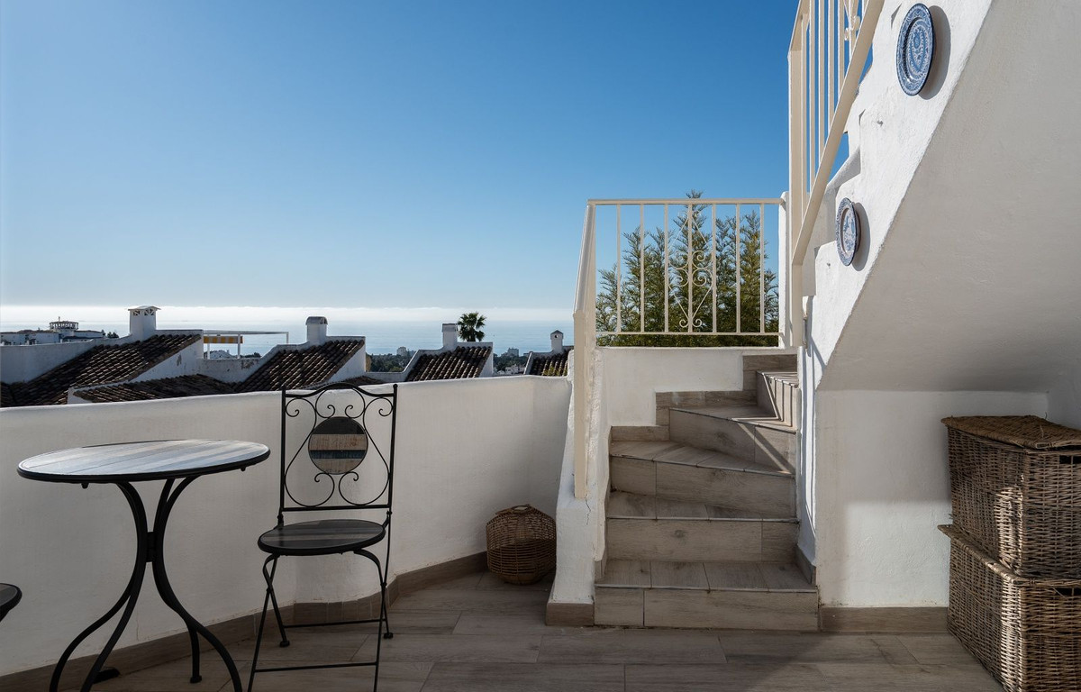 3 Bed Townhouse for sale in Calahonda Costa Del Sol, Málaga, Spain