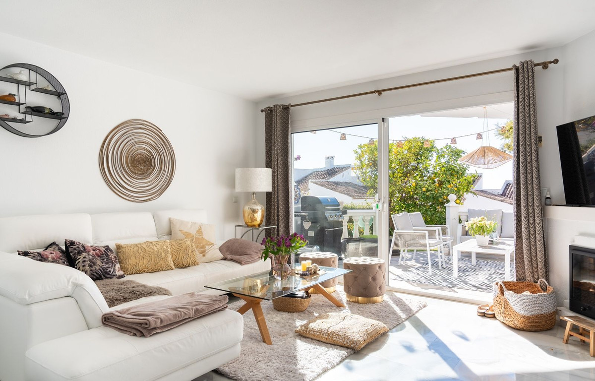 3 Bed Townhouse for sale in Calahonda Costa Del Sol, Málaga, Spain