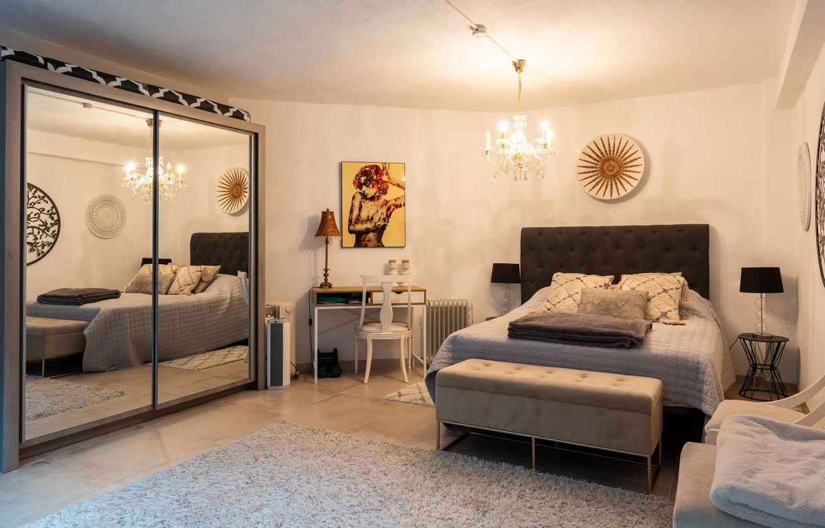 3 Bed Townhouse for sale in Calahonda Costa Del Sol, Málaga, Spain