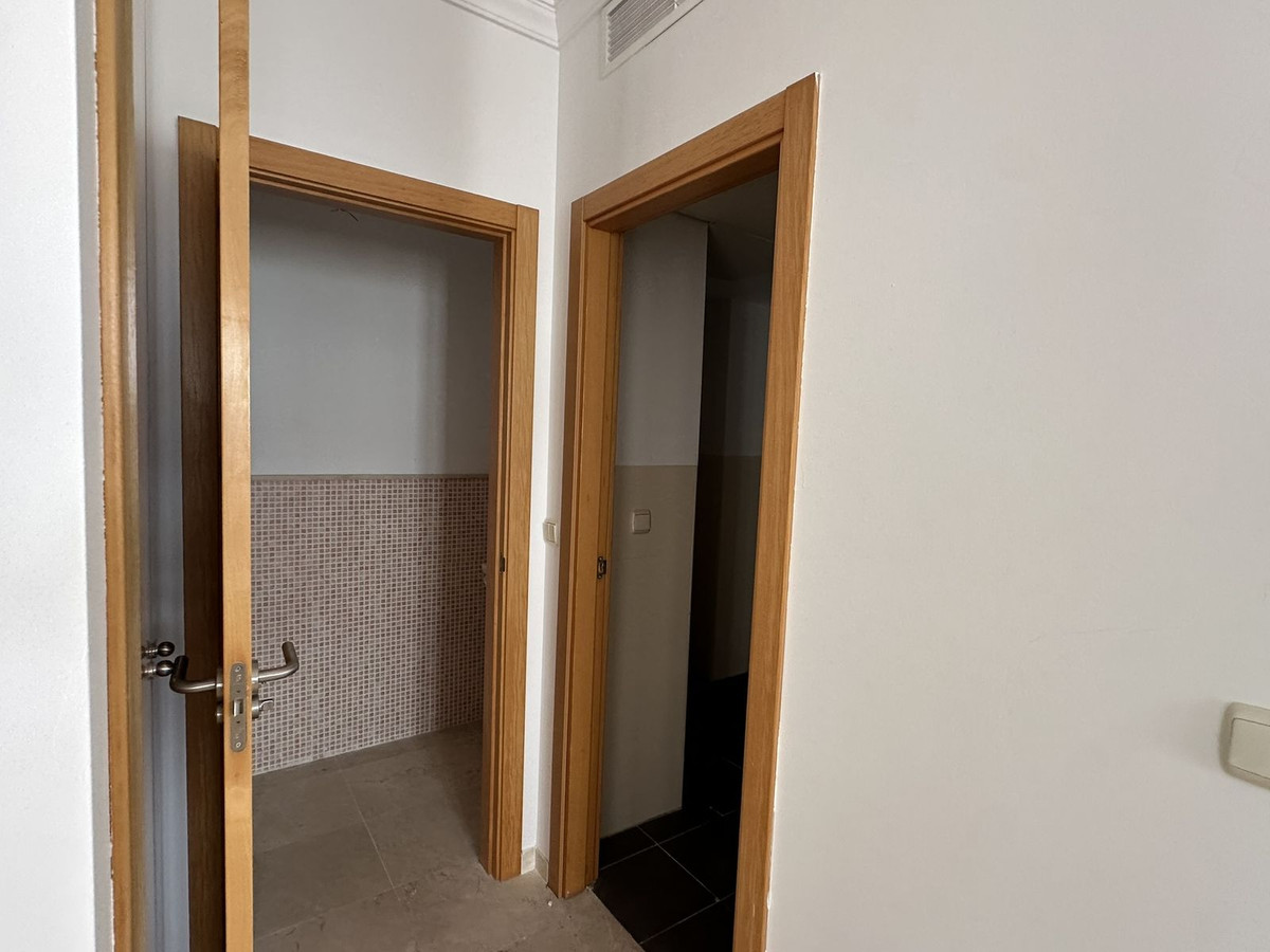 2 Bed Townhouse for sale in Doña Julia Costa Del Sol, Málaga, Spain