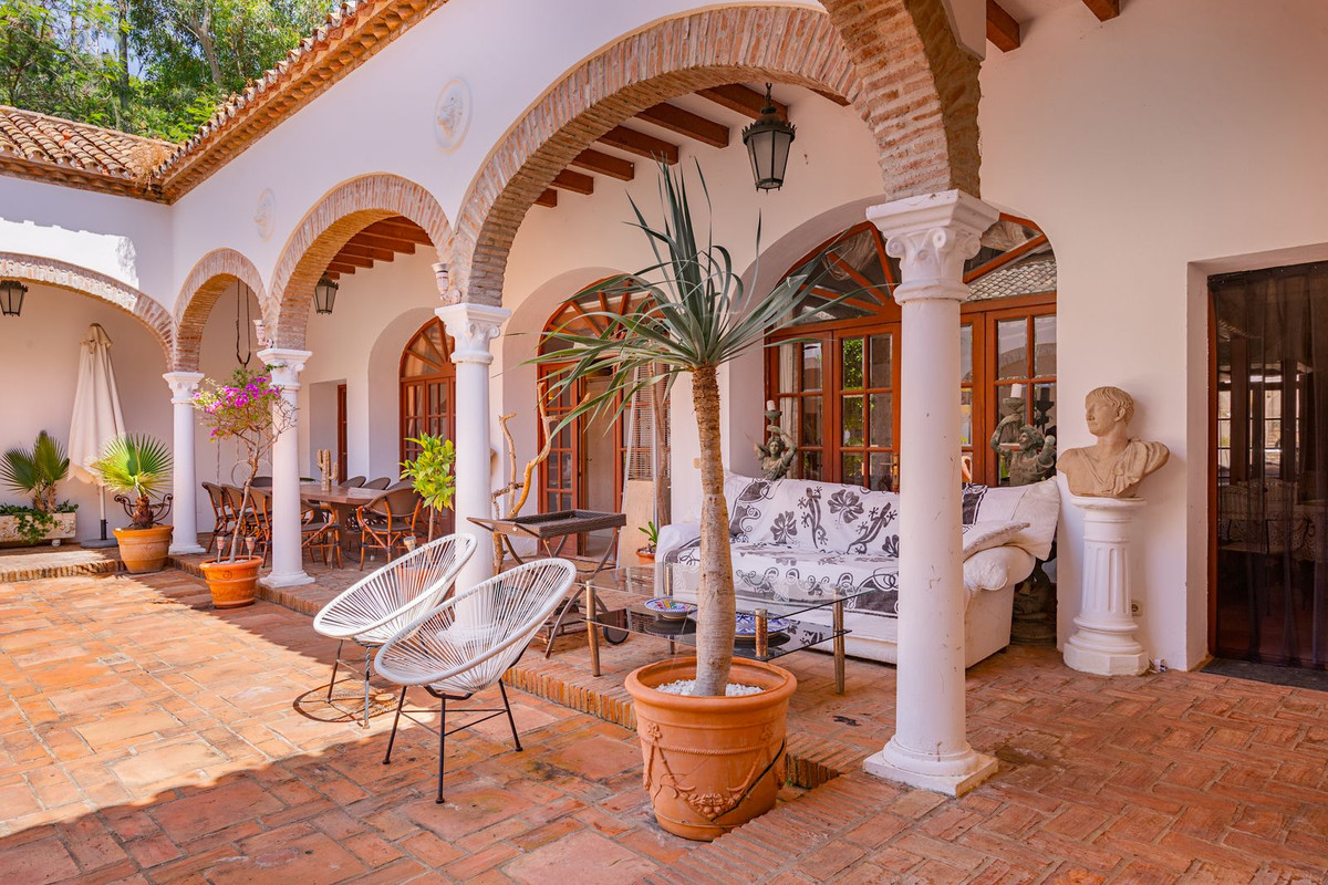 4 Bed Townhouse for sale in Manilva Costa Del Sol, Málaga, Spain