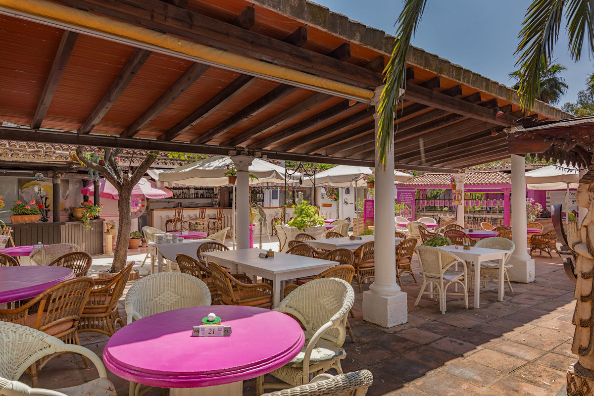 4 Bed Townhouse for sale in Manilva Costa Del Sol, Málaga, Spain