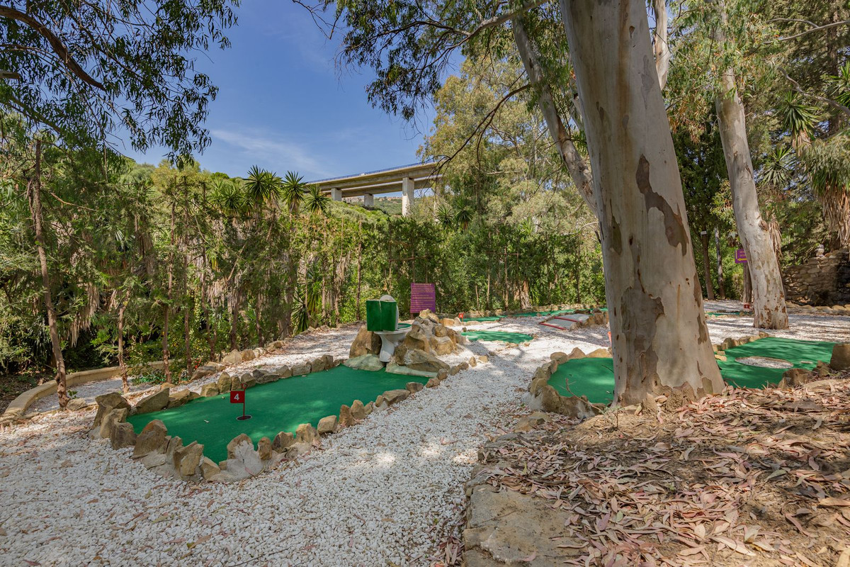 4 Bed Townhouse for sale in Manilva Costa Del Sol, Málaga, Spain