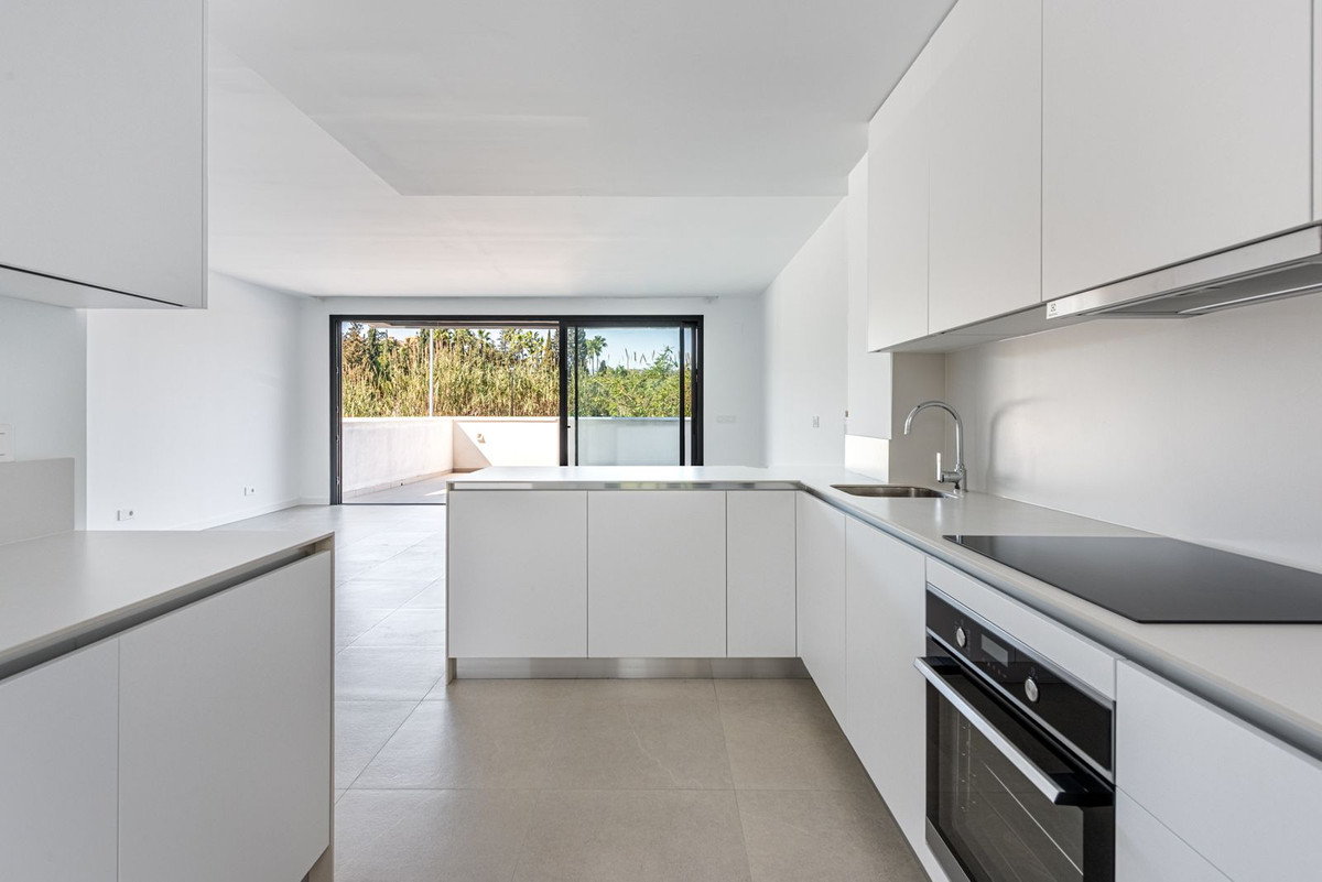 3 Bed Townhouse for sale in Atalaya Costa Del Sol, Málaga, Spain