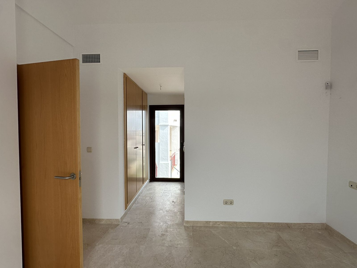 2 Bed Townhouse for sale in Doña Julia Costa Del Sol, Málaga, Spain