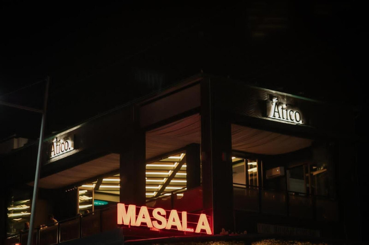 Commercial unit for sale in Nueva Andalucía Costa Del Sol, Málaga, Spain