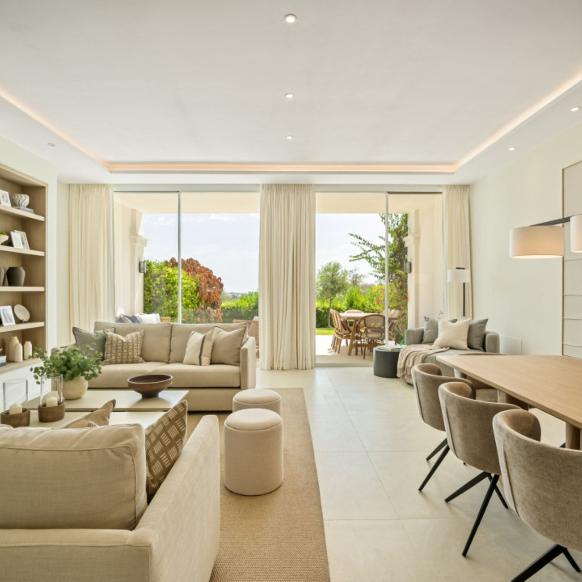 4 Bed Townhouse for sale in La Quinta Costa Del Sol, Málaga, Spain