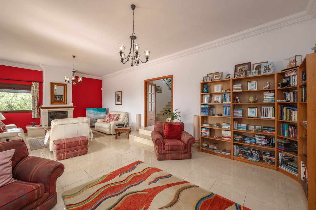 3 Bed Townhouse for sale in Casarabonela Costa Del Sol, Málaga, Spain