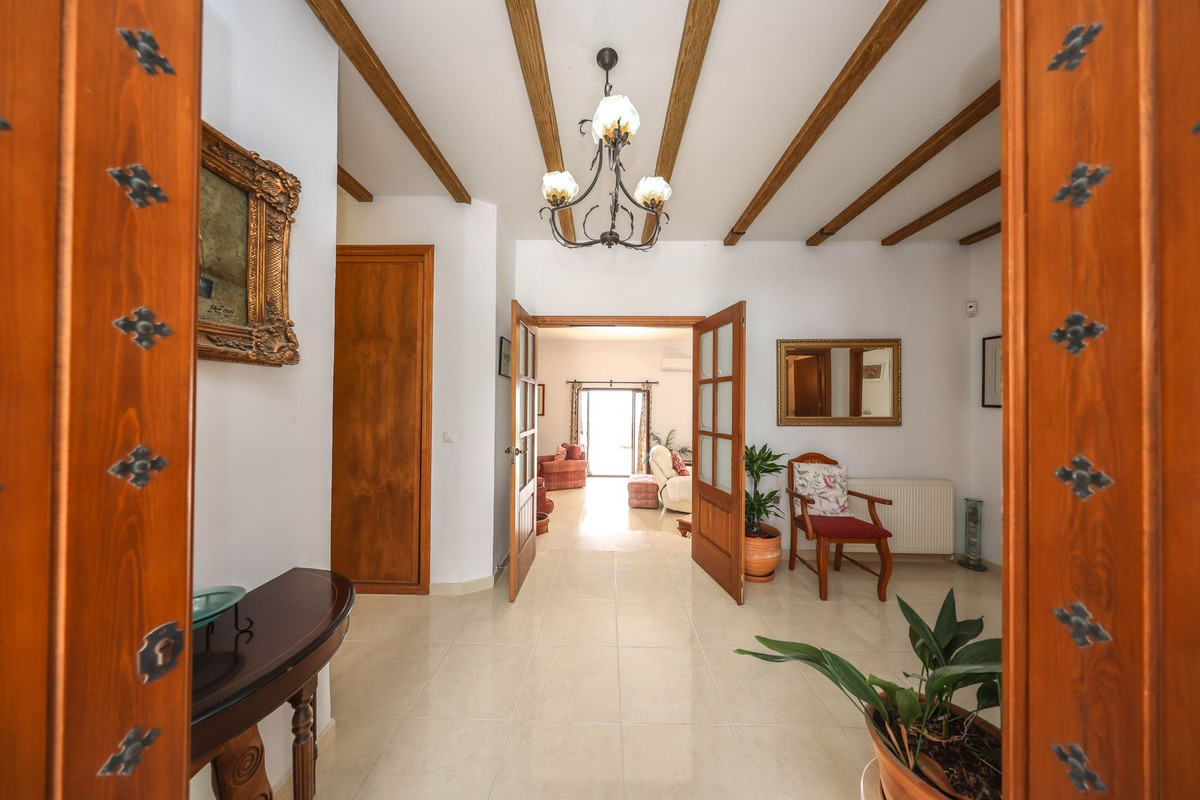 3 Bed Townhouse for sale in Casarabonela Costa Del Sol, Málaga, Spain