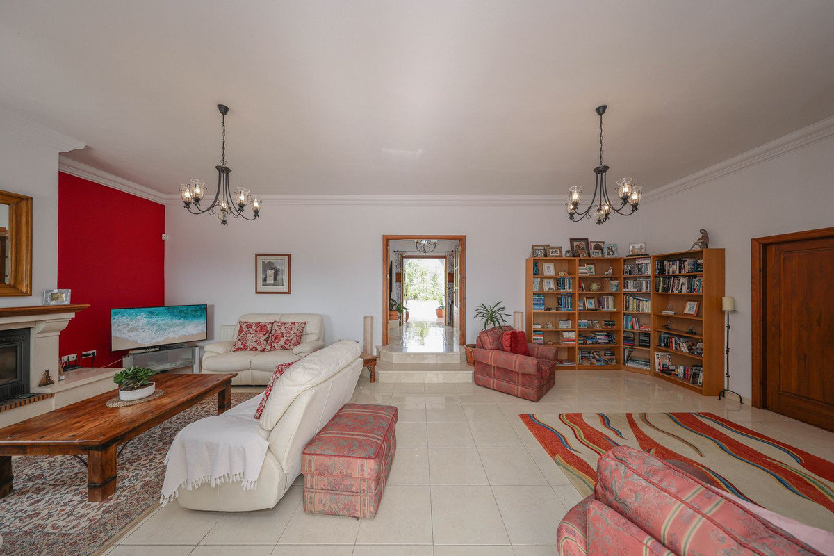 3 Bed Townhouse for sale in Casarabonela Costa Del Sol, Málaga, Spain