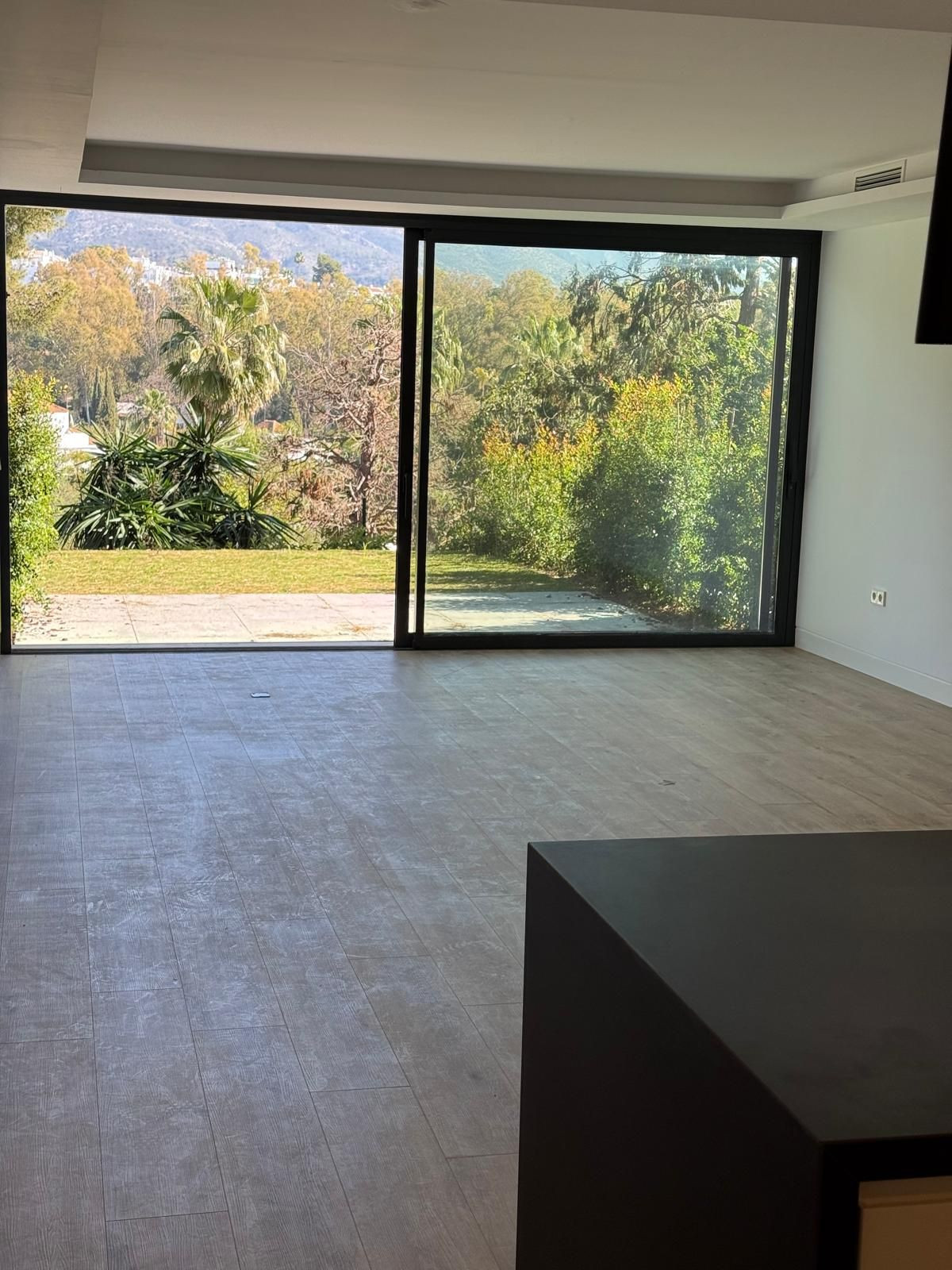 1 Bed Apartment for sale in Nueva Andalucía Costa Del Sol, Málaga, Spain