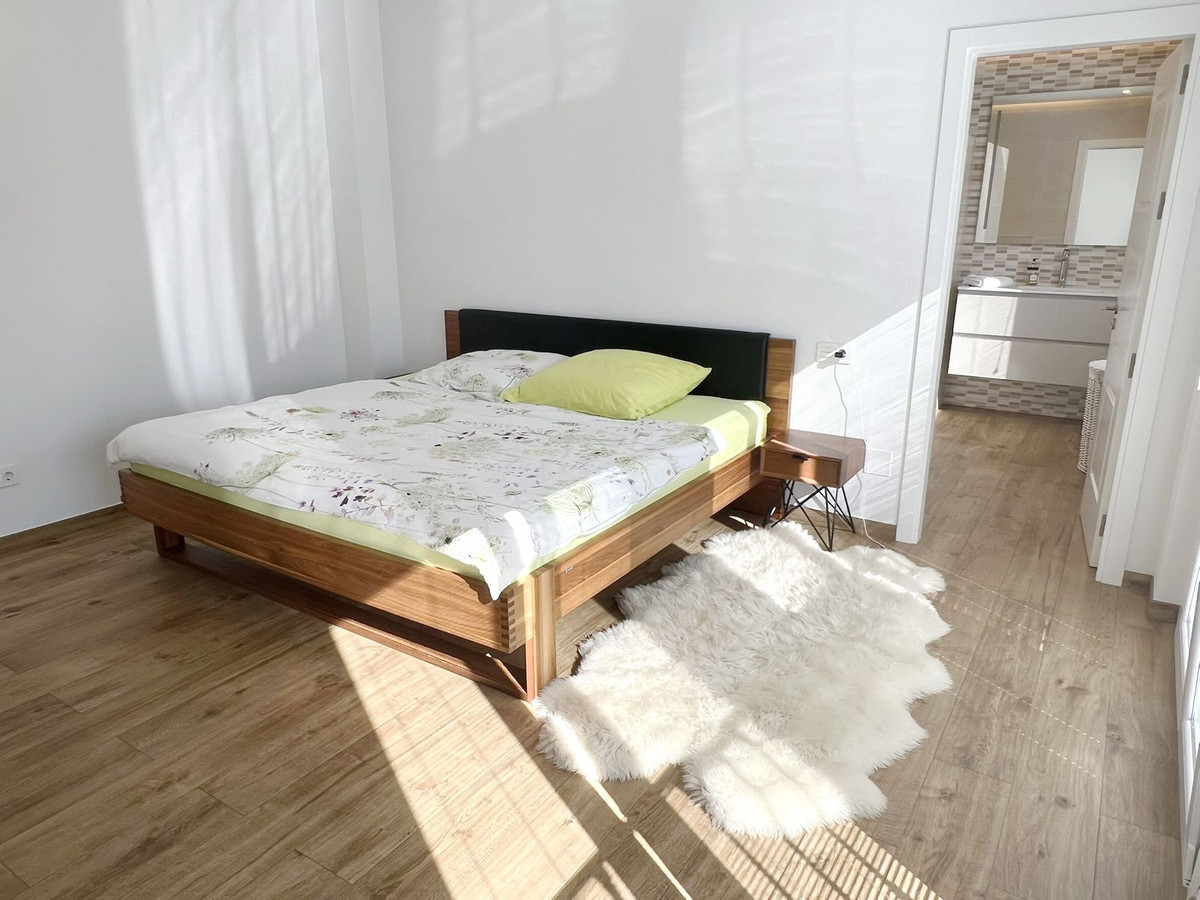 6 Bed Townhouse for sale in Mijas Costa Del Sol, Málaga, Spain