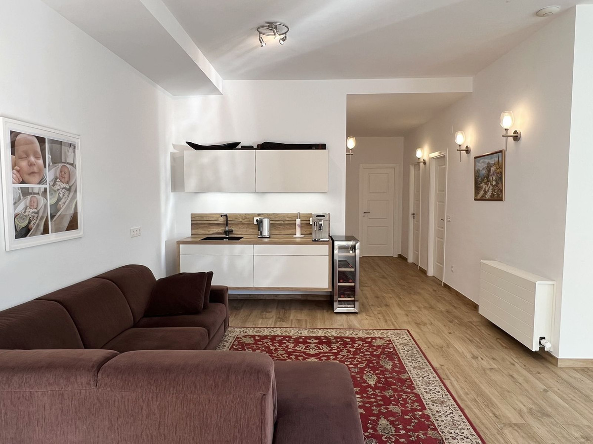 6 Bed Townhouse for sale in Mijas Costa Del Sol, Málaga, Spain