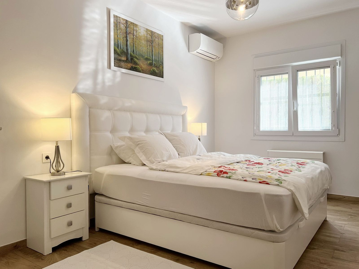 6 Bed Townhouse for sale in Mijas Costa Del Sol, Málaga, Spain