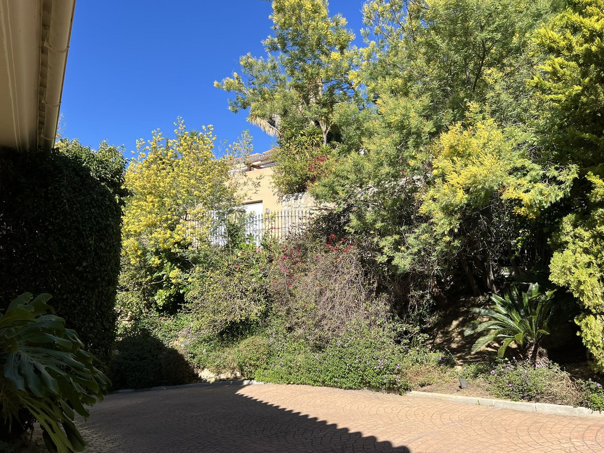 6 Bed Townhouse for sale in Mijas Costa Del Sol, Málaga, Spain