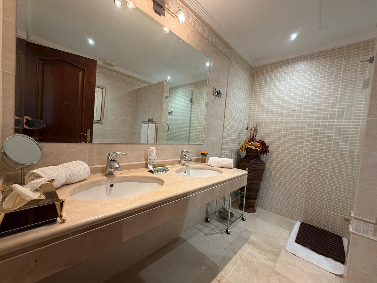 4 Bed Townhouse for sale in La Cala Golf Costa Del Sol, Málaga, Spain