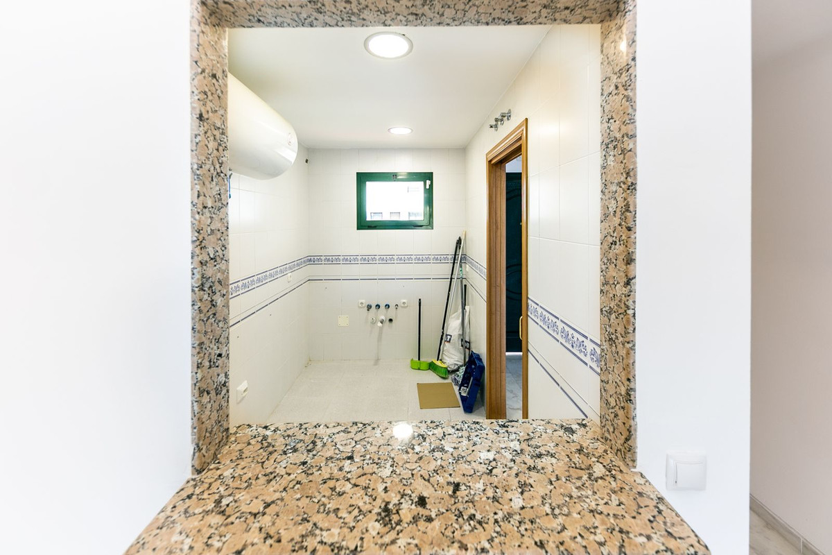 Se vende Apartamento Planta Baja de 2 dormitorios en Costa Del Sol, Málaga, España