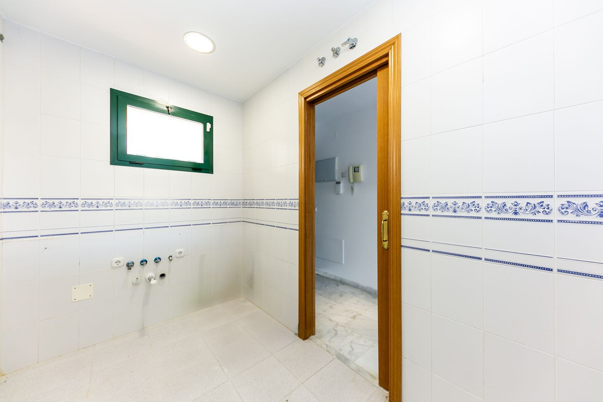 Se vende Apartamento Planta Baja de 2 dormitorios en Costa Del Sol, Málaga, España