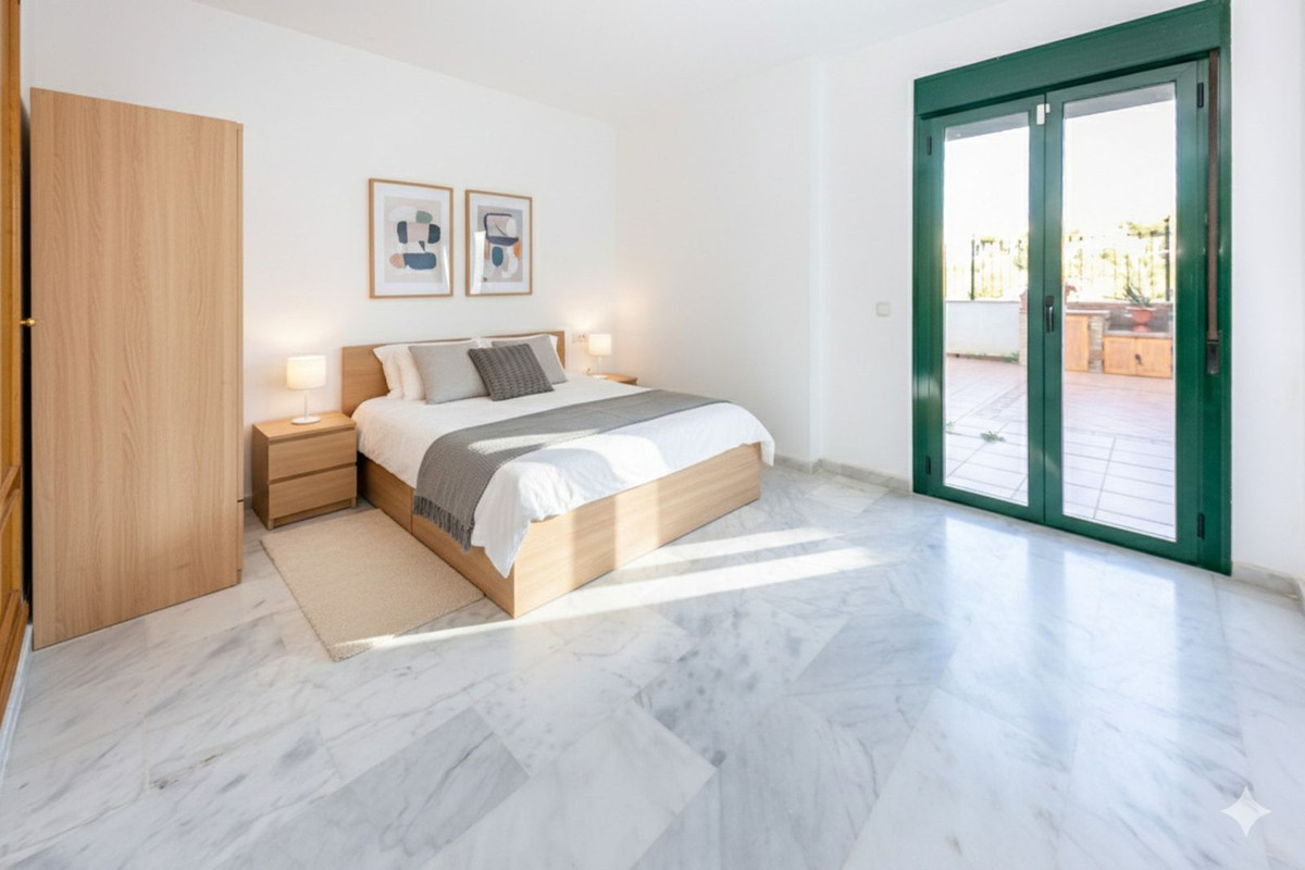 Se vende Apartamento Planta Baja de 2 dormitorios en Costa Del Sol, Málaga, España