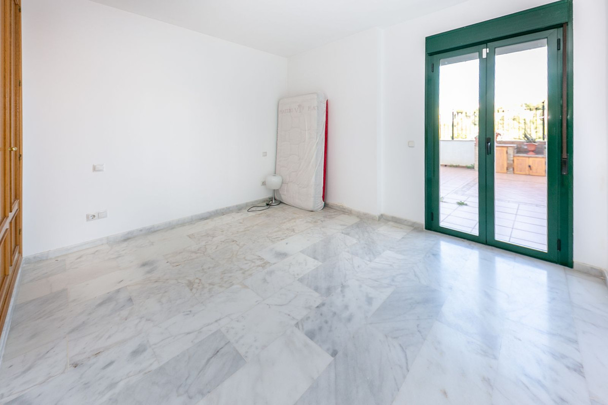 Se vende Apartamento Planta Baja de 2 dormitorios en Costa Del Sol, Málaga, España