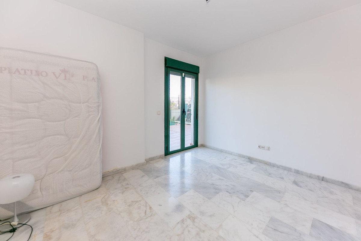 Se vende Apartamento Planta Baja de 2 dormitorios en Costa Del Sol, Málaga, España