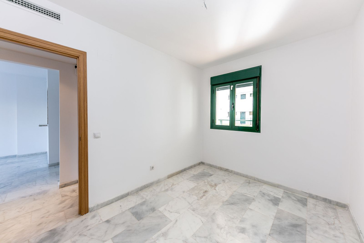 Se vende Apartamento Planta Baja de 2 dormitorios en Costa Del Sol, Málaga, España