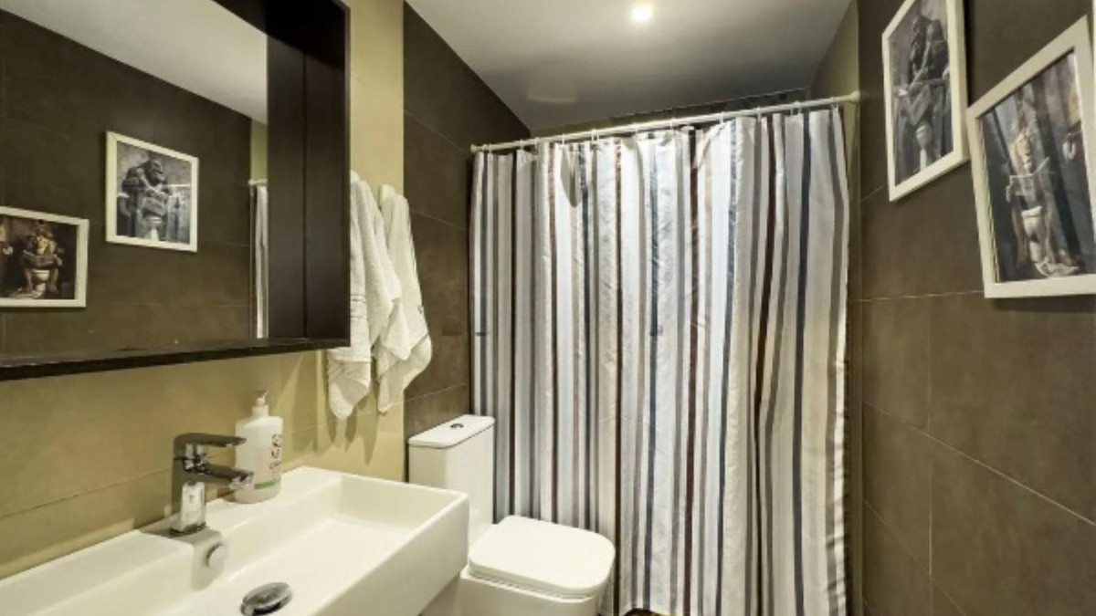 Se vende Pareada de 3 dormitorios en Costa Del Sol, Málaga, España