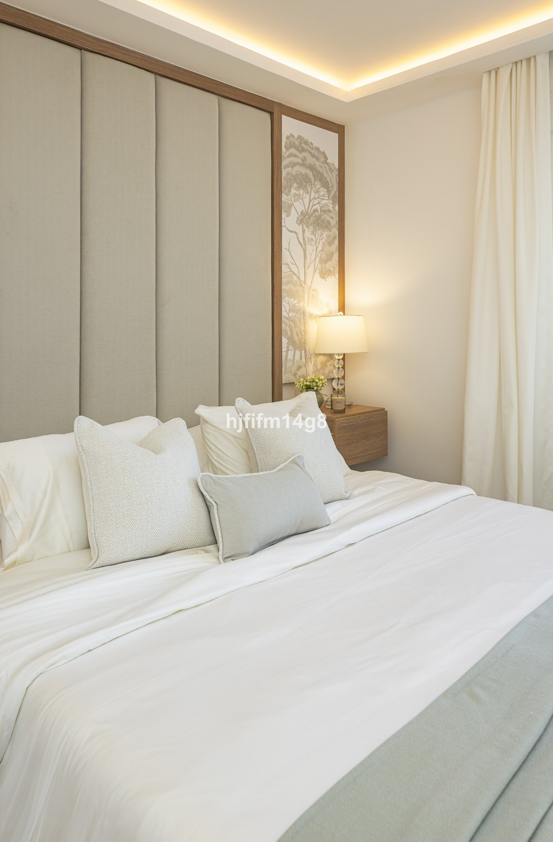 4 Bed Townhouse for sale in Nueva Andalucía Costa Del Sol, Málaga, Spain