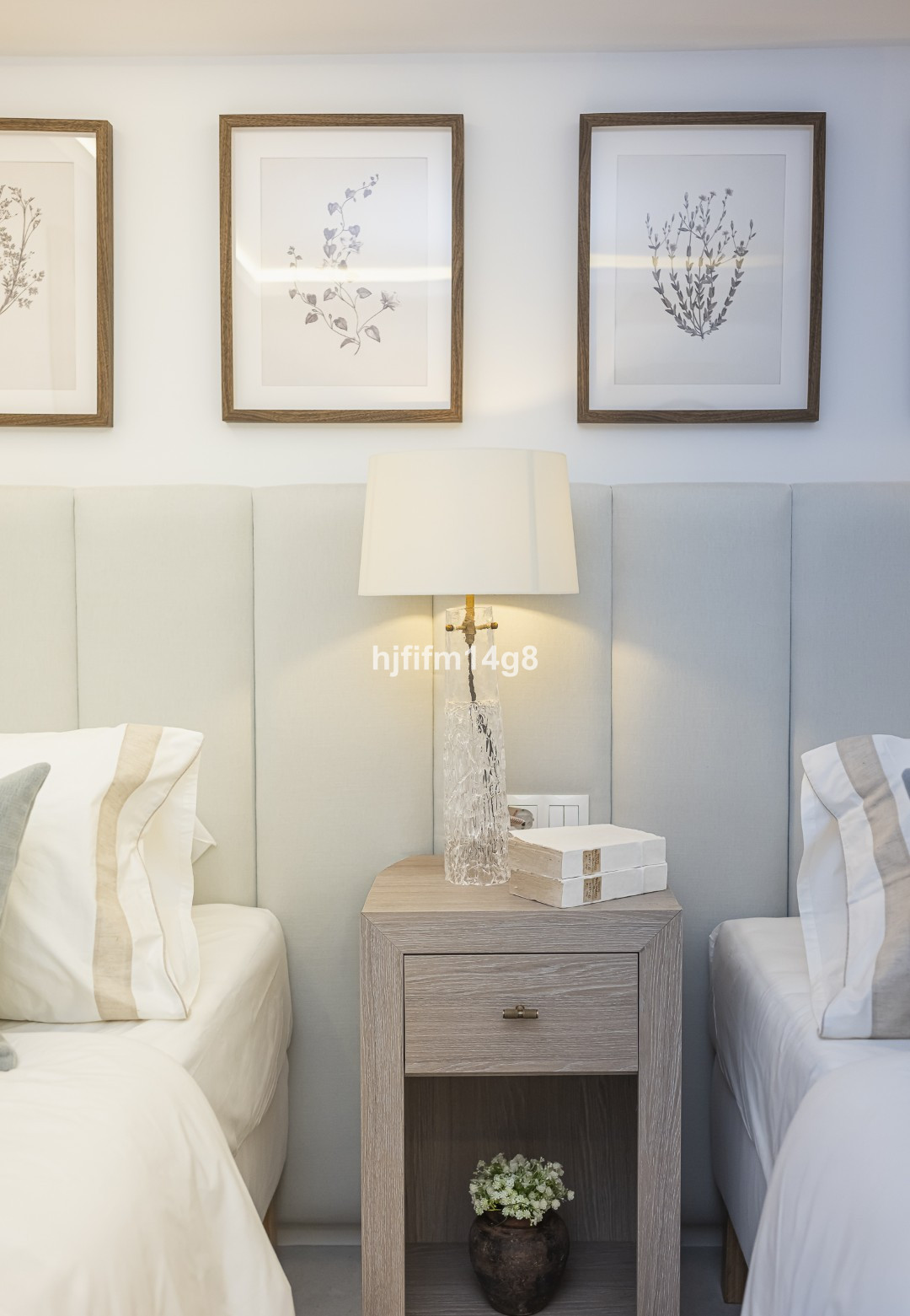 4 Bed Townhouse for sale in Nueva Andalucía Costa Del Sol, Málaga, Spain