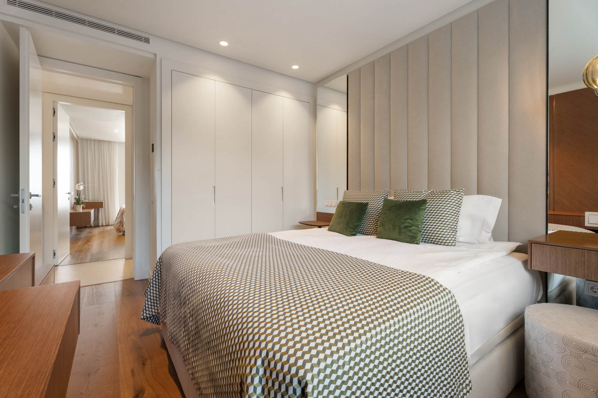 3 Bed Apartment for sale in Ojén Costa Del Sol, Málaga, Spain