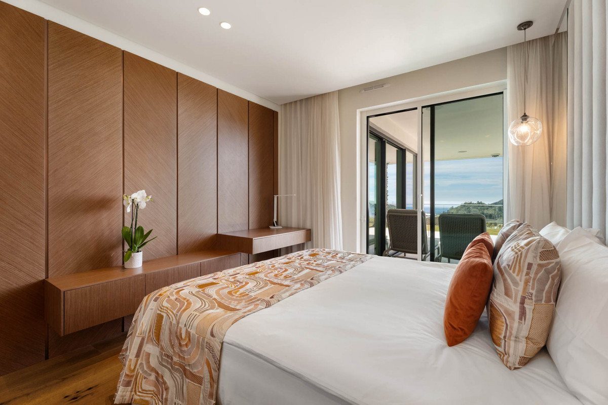 3 Bed Apartment for sale in Ojén Costa Del Sol, Málaga, Spain