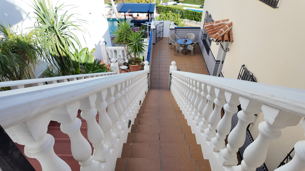 9 Bed Townhouse for sale in Mijas Costa Del Sol, Málaga, Spain