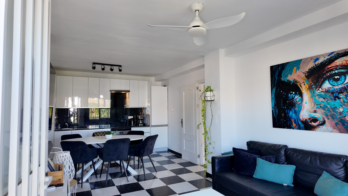 9 Bed Townhouse for sale in Mijas Costa Del Sol, Málaga, Spain