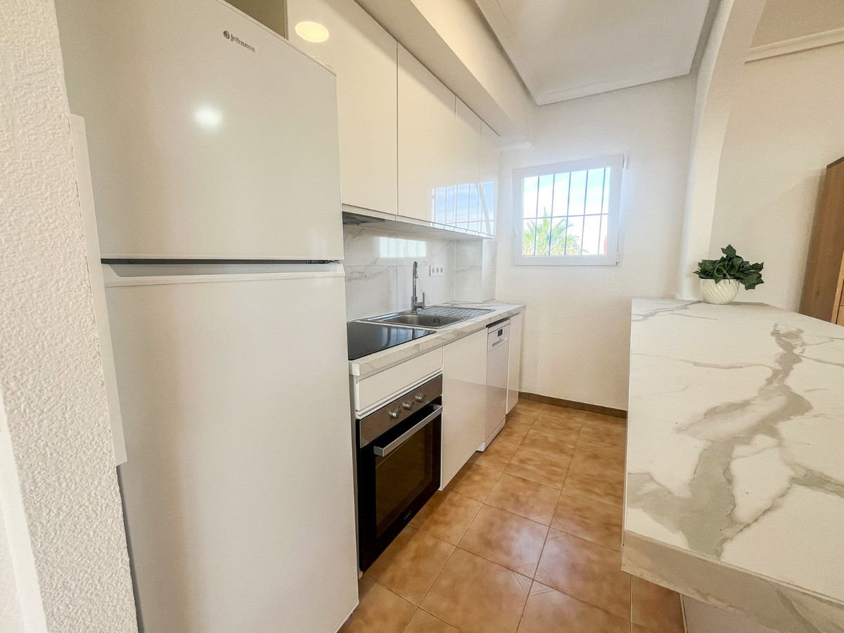 2 Bed Apartment for sale in Punta Prima Costa Blanca, Alicante, Spain