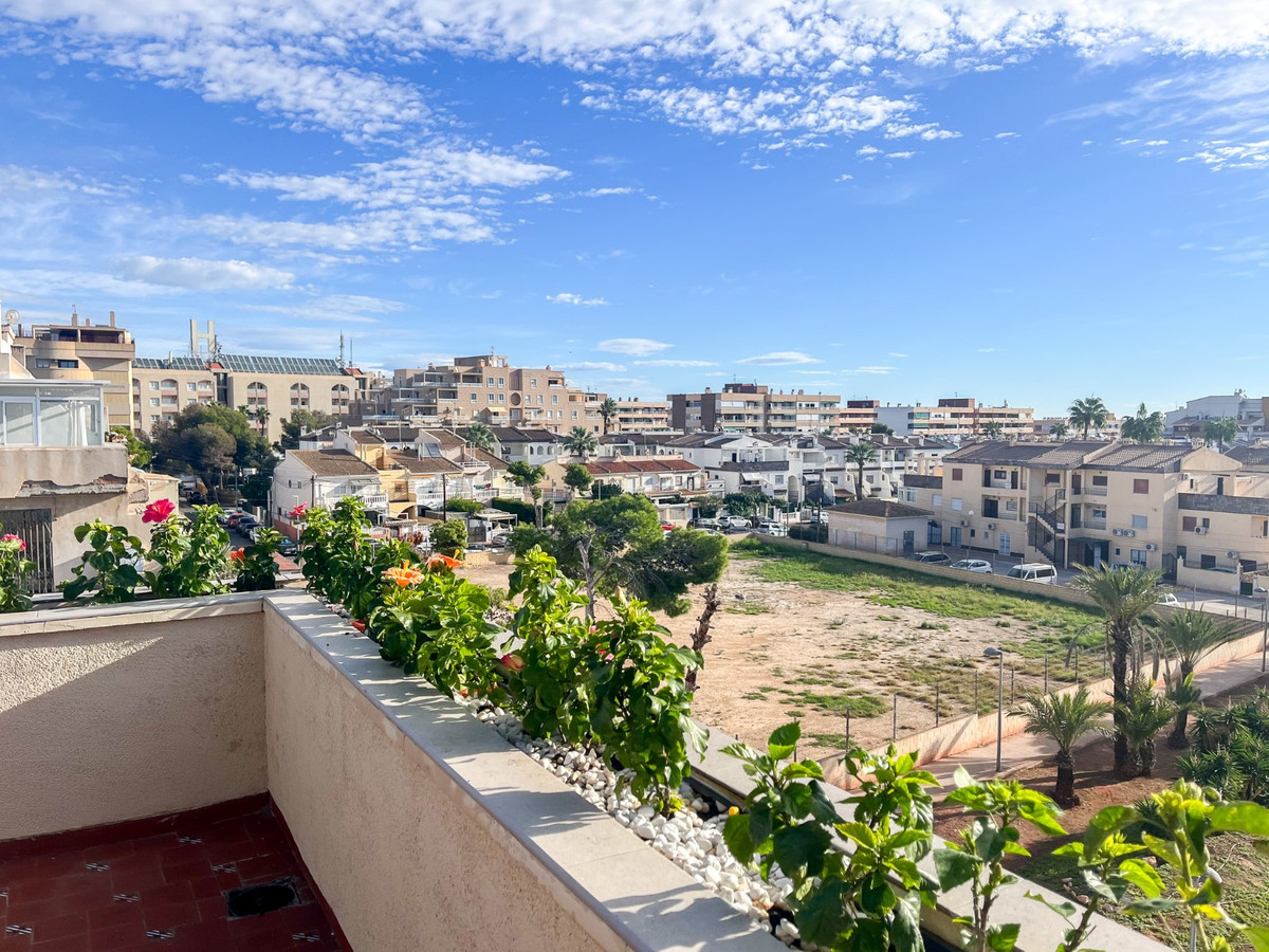 2 Bed Apartment for sale in Punta Prima Costa Blanca, Alicante, Spain