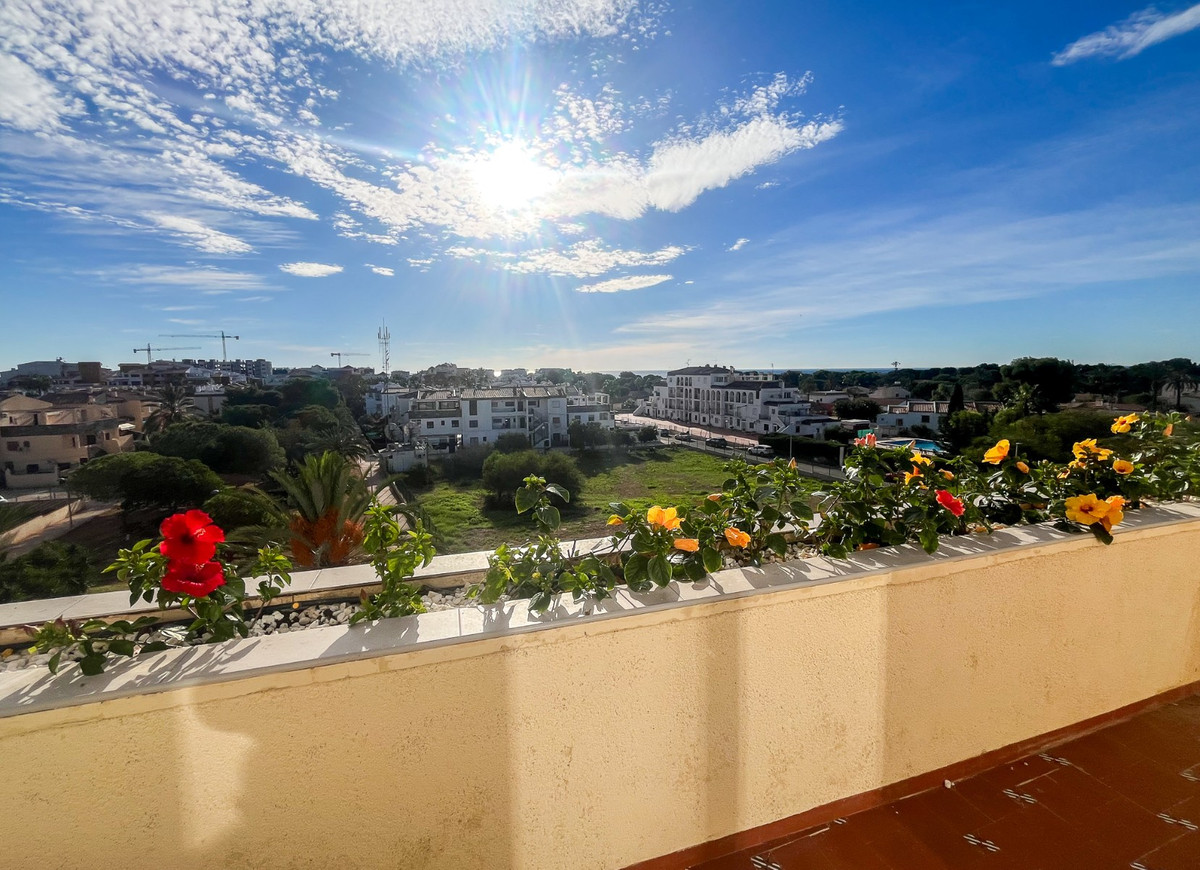 2 Bed Apartment for sale in Punta Prima Costa Blanca, Alicante, Spain