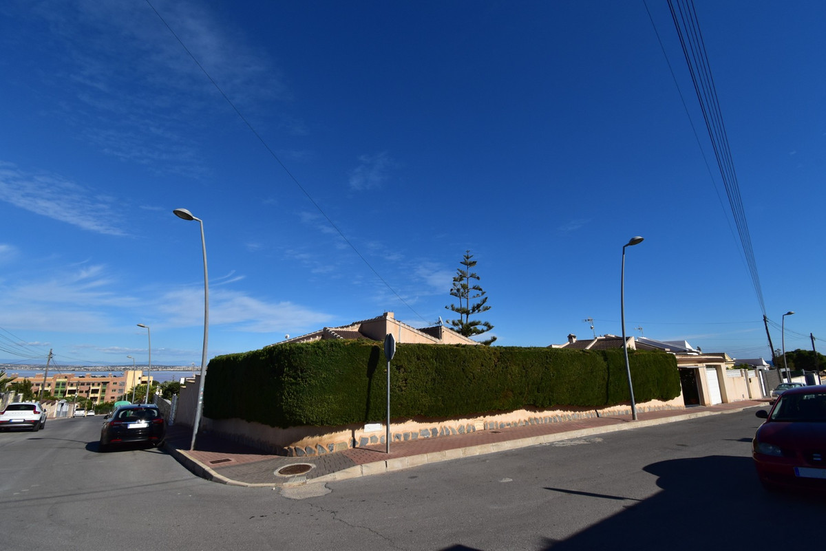 4 Bed Townhouse for sale in Los Balcones Costa Blanca, Alicante, Spain
