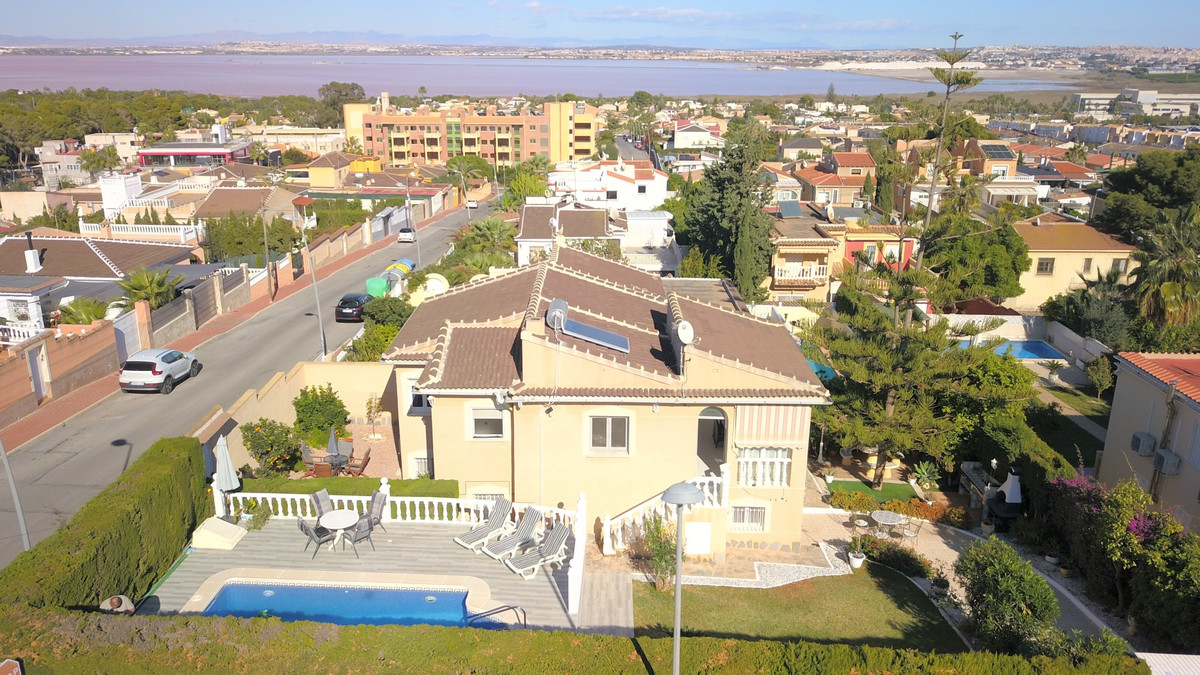 4 Bed Townhouse for sale in Los Balcones Costa Blanca, Alicante, Spain