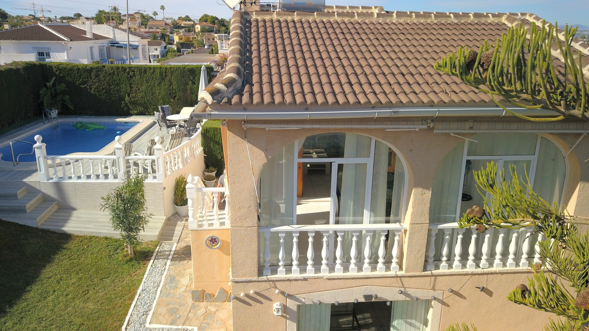 4 Bed Townhouse for sale in Los Balcones Costa Blanca, Alicante, Spain