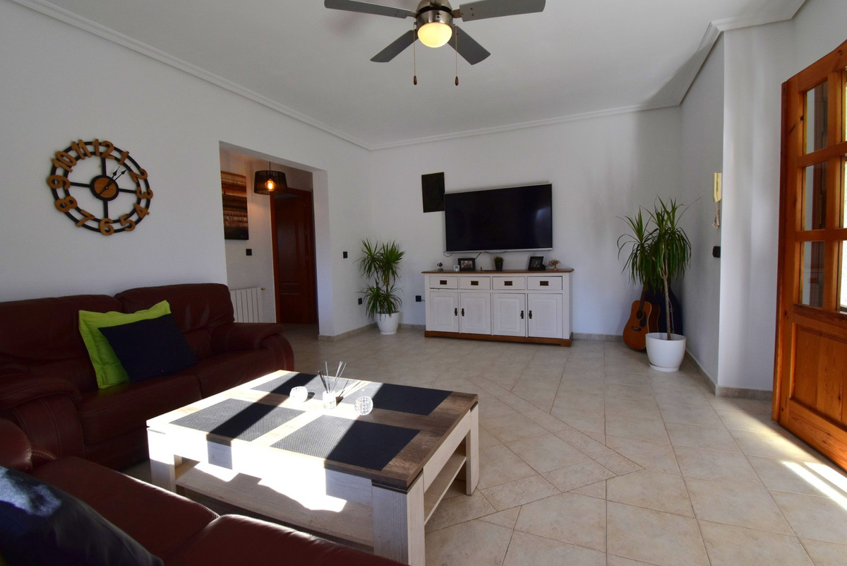 4 Bed Townhouse for sale in Los Balcones Costa Blanca, Alicante, Spain