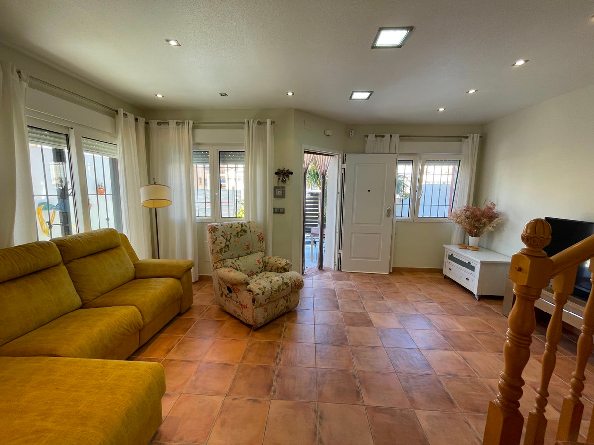 Se vende Adosada de 4 dormitorios en Costa Blanca, Alicante, España
