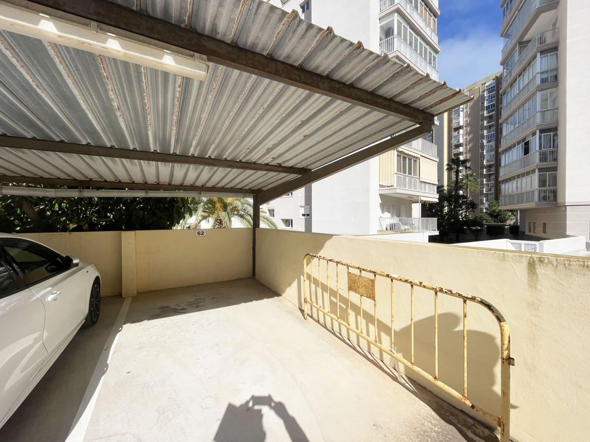 Se vende Apartamento Planta Media de 2 dormitorios en Costa Blanca, Alicante, España