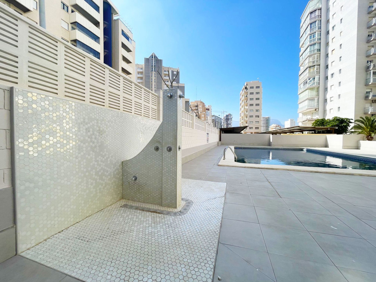 Se vende Apartamento Planta Media de 2 dormitorios en Costa Blanca, Alicante, España