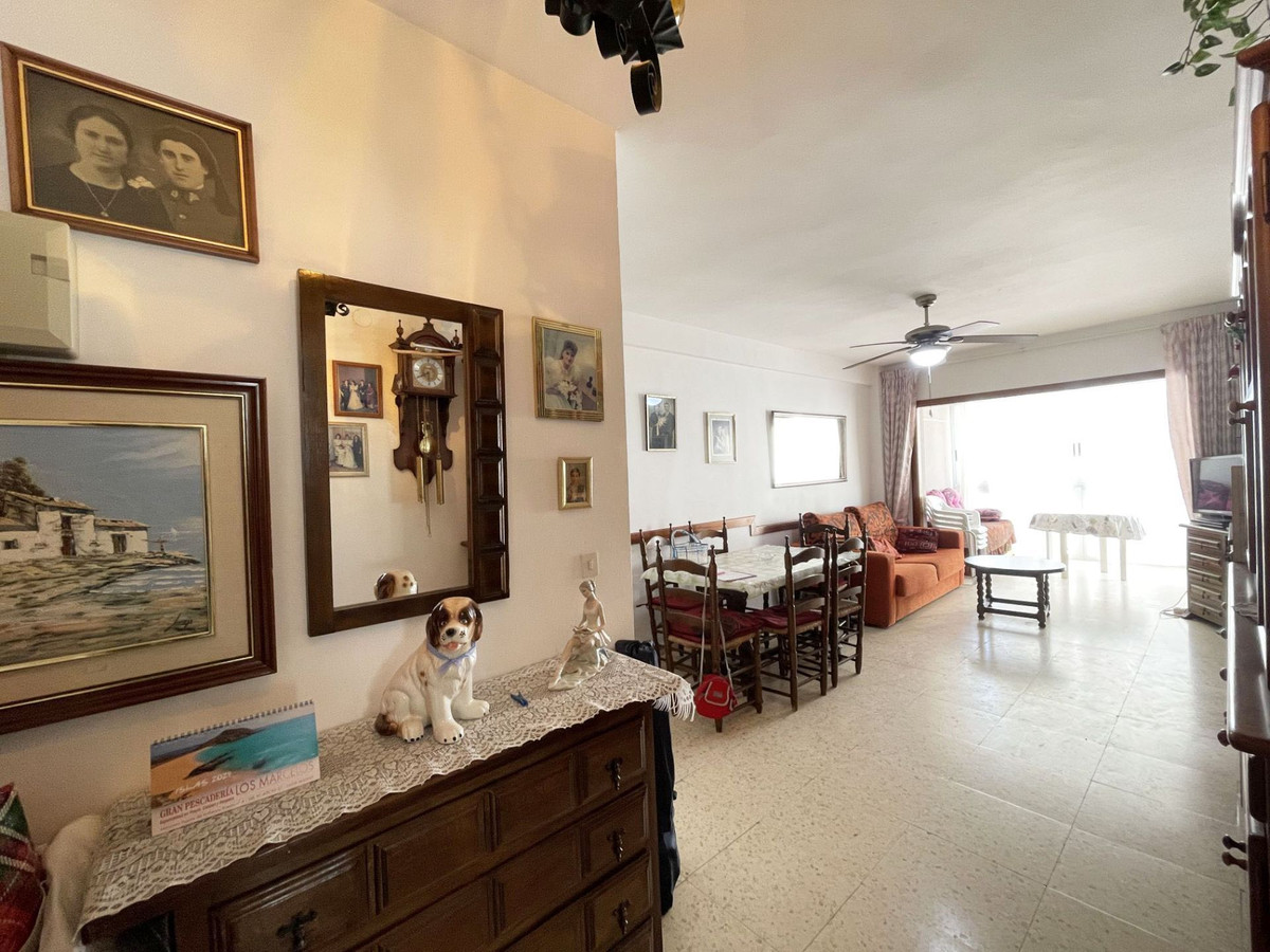 Se vende Apartamento Planta Media de 2 dormitorios en Costa Blanca, Alicante, España