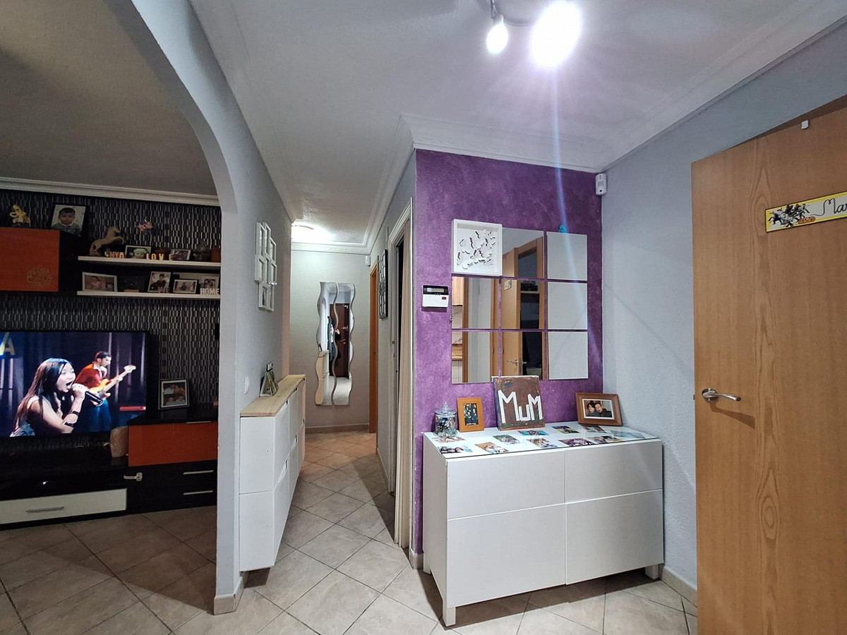 Se vende Apartamento Planta Media de 3 dormitorios en Costa Blanca, Alicante, España