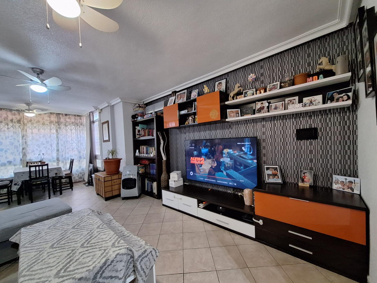 Se vende Apartamento Planta Media de 3 dormitorios en Costa Blanca, Alicante, España